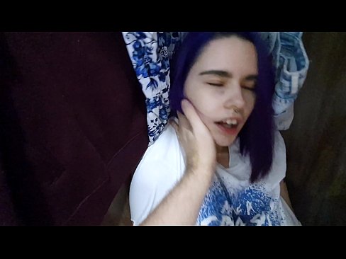 ❤️ Fannt meng Schwëster am Kleederschaf an huet hatt gehollef Fucking Video op Porno lb.passionateembracespotlight.ru ❌️❤